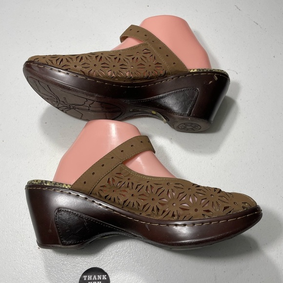 J-41  Adventure On Brown Cutout Mary Jane Shoes Size 10M SB-AG - Picture 10 of 10